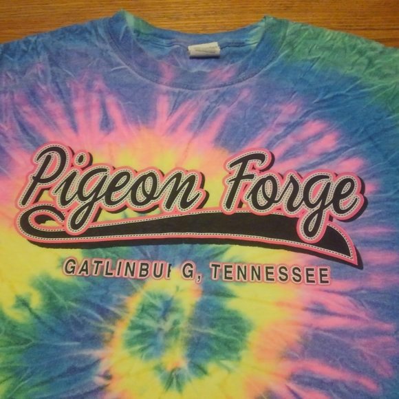 🐦 Pigeon Forge 🔥 Gatlinburg 🇺🇸 Shirt Tie-dye Medium Tennessee 🌎🏔 Smoky Mtn - Picture 1 of 10